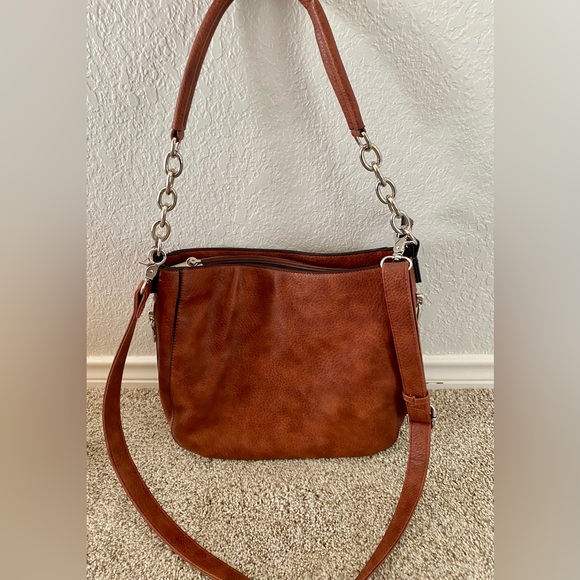 Lady Conceal Leather Crossbody Bag - Picture 2 of 8